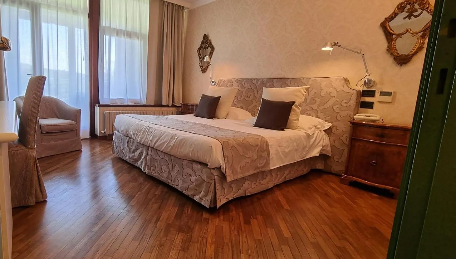 Hotel Relais I Due Roccoli Iseo 4*,